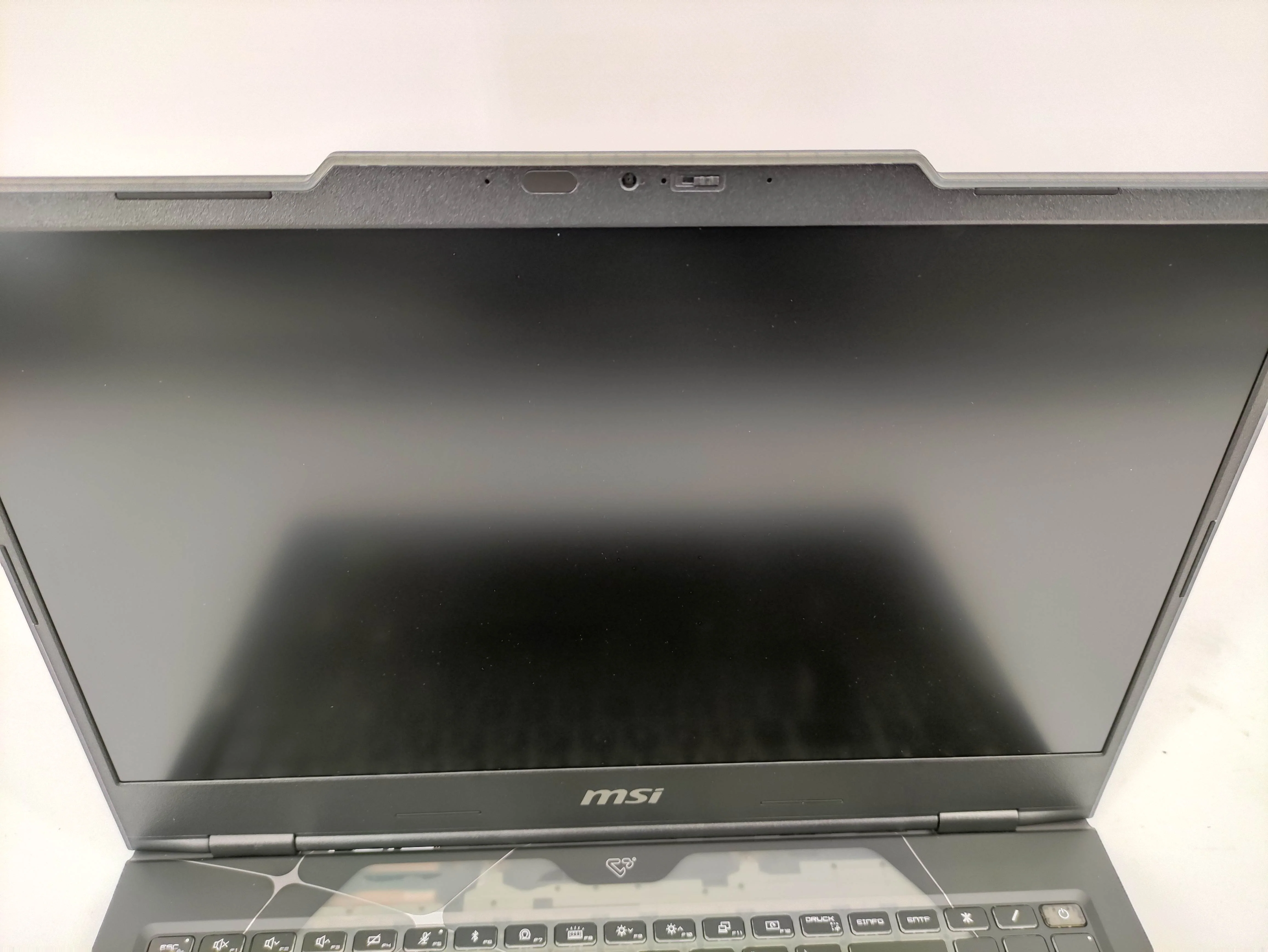 MSI Laptop Cyborg 15 B13WFKG-827DENN - Refurbished - Image 3